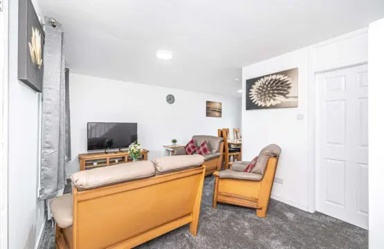 9e0a72ec 5e7a 47fb 9051 fab0ab682f7c.jpg