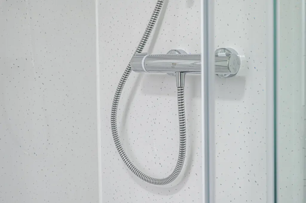 1018ace8 f757 4747 bfb7 6e740bcac515.jpg