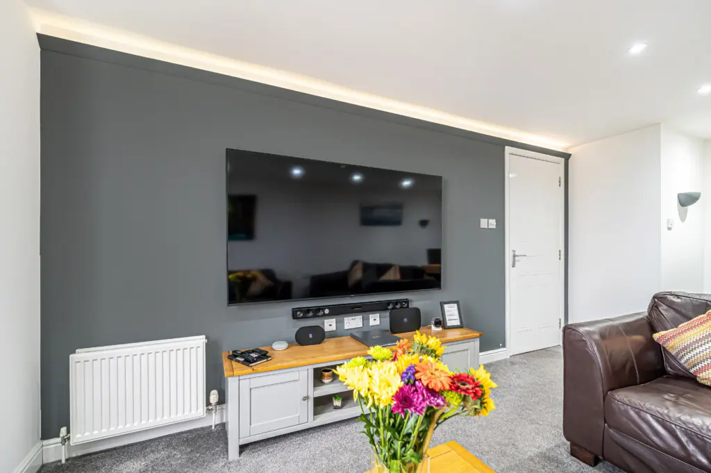 4edd8f49 8235 448c 9d0d ee325935e872.jpg