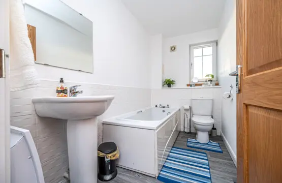 9d2c4e15 cd87 4950 b530 e5d597dbdaa5.jpg