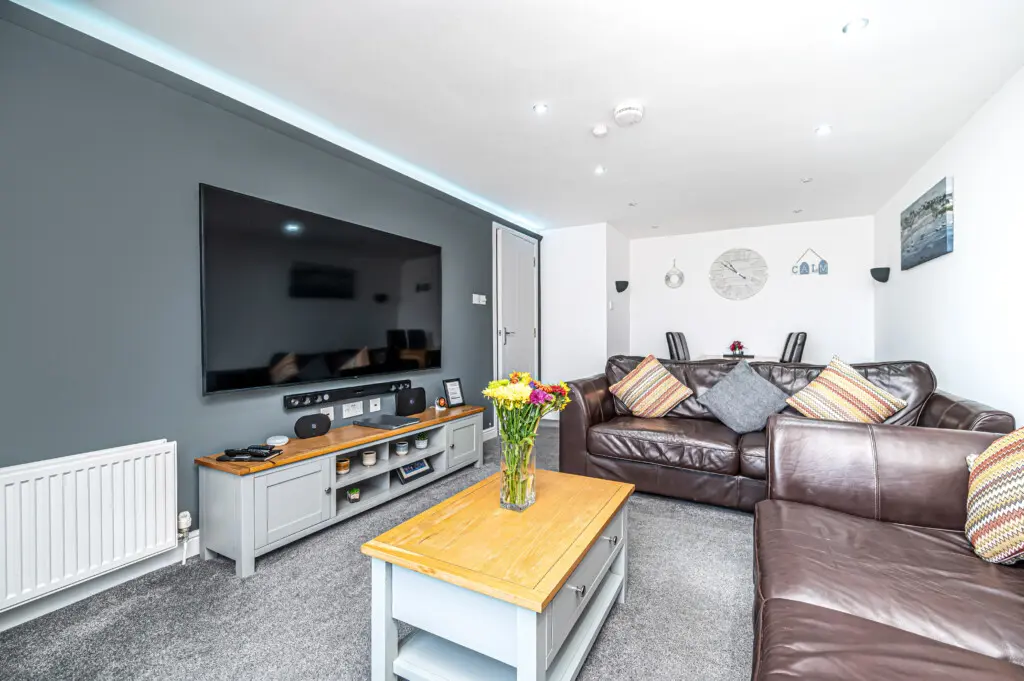 b8a77ddf f522 4433 b46a 45cc966276f5.jpg