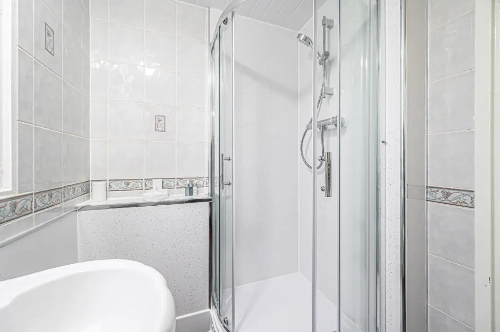 d64339cf bdca 44e7 9807 bd8c944ca39e.jpg